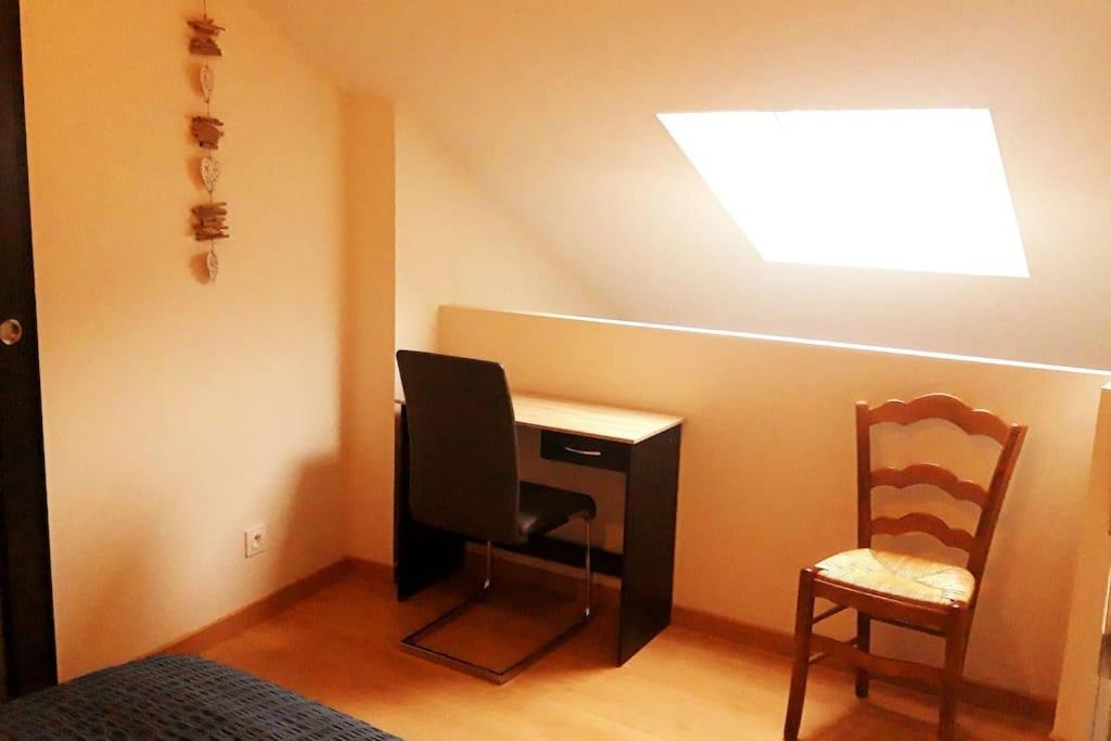 Logement Neuf Et Cosy Proche Centre Ville Chinon Exterior foto